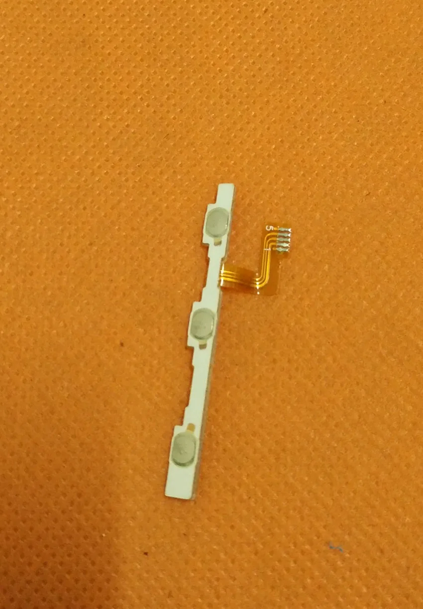 Бывший в употреблении оригинальный гибкий кабель FPC для смартфона Bluboo Maya MT6580A Quad