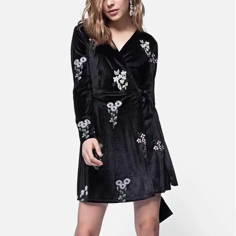 Embrodery цветы уздечка платье Женские Длинные рукава sexy Глубокий V шеи бархатные
