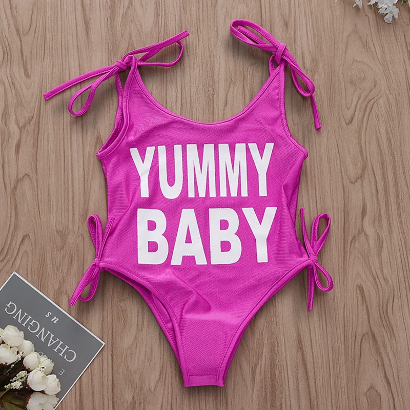 

Summer Baby Beach Outfit Spaghetti Straps Baby Girl Onesie Kid Beachwear Rose Red Yummy Baby Letter Print Bodysuit Dropshipping