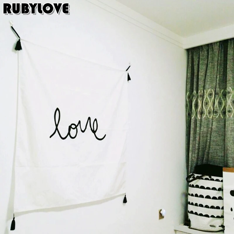 

Simple Love Smile Face White Squares Bedroom Wall Flags Banner Pennant Cloth Nordic Zakka Ins Party Decoration Bunting SBY8060