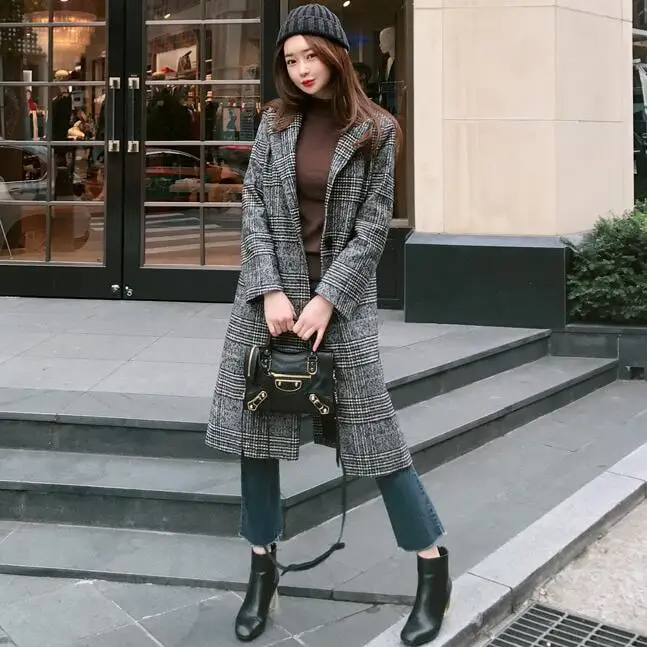 2018 Spring Autumn Women's Wool Plaid Coat New Fashion Long Woolen Coat Slim Type Female Winter Wool Jackets Female Outw