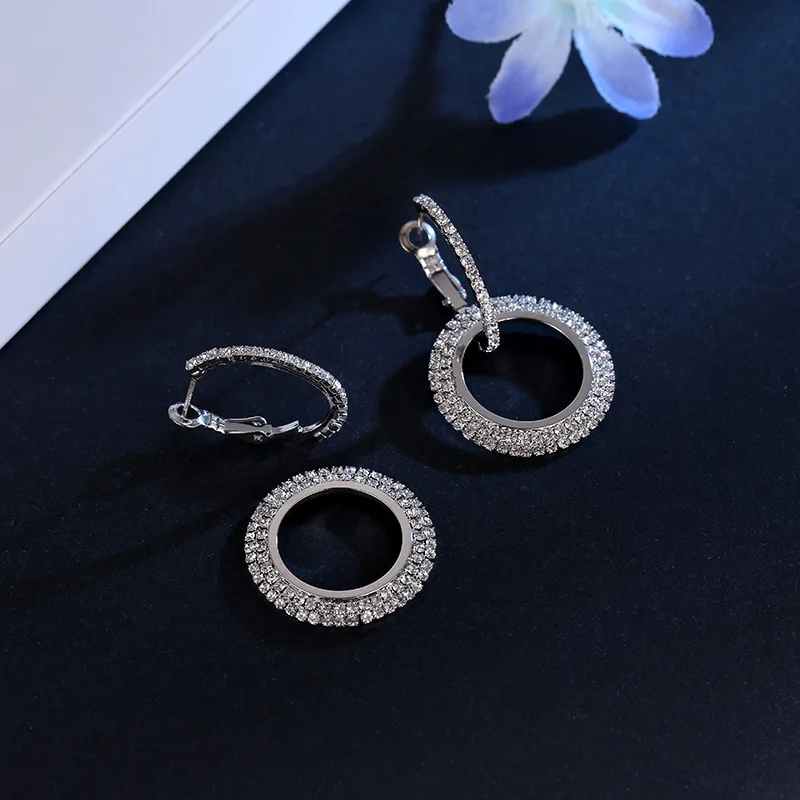 

Temperament National Round Women's Eardrop Rhinestone Decorative Pendant Creative Female Models Bohemian Accessories Gifts