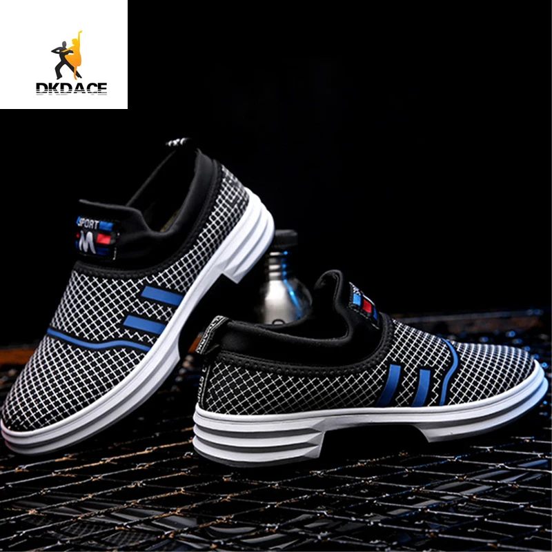 Men's Sports Shoes Anti skid Breathable Lace up Mesh Upper Outdoor