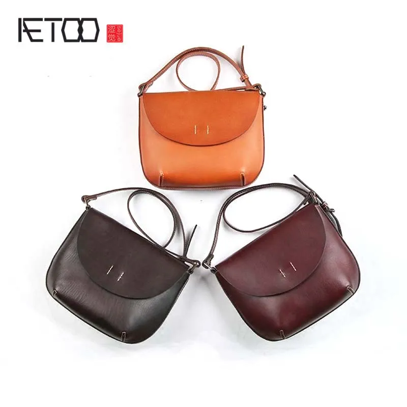 

AETOO Handmade leather handbags first layer cowhide art retro bag 2017 new wild mini saddle Messenger bag