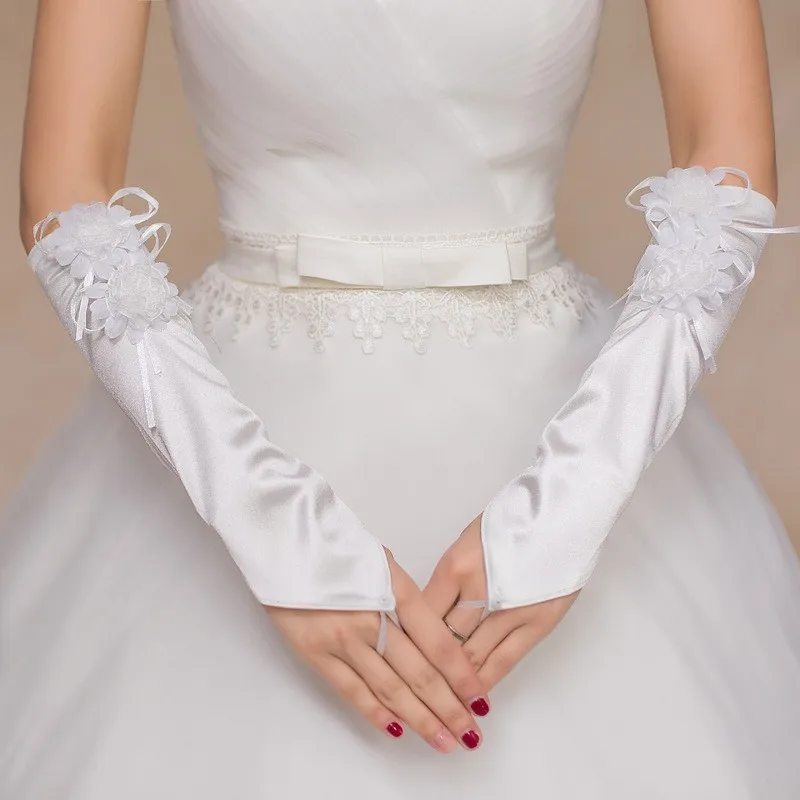 2018 Высокое качество Новая мода атласная Локоть Свадебные Прихватки для мангала белые пикантные Свадебные перчатки цветок пальцев