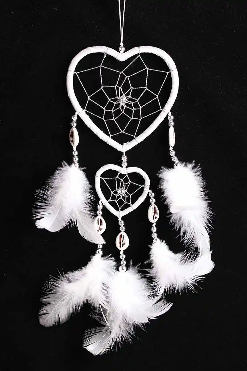 Selling Feather Heart-shaped Dream Catcher Wall Hanging Decoration Ornament