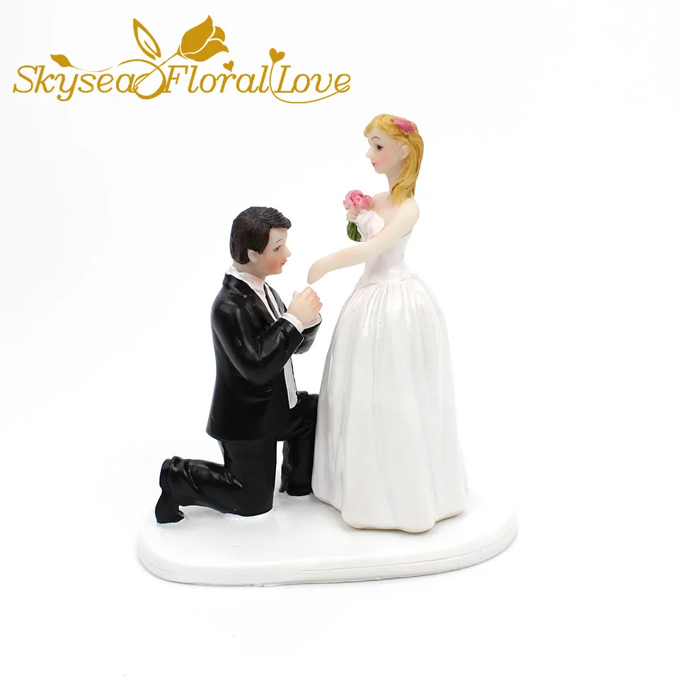Жених невесты торт Топпер события вечерние поставки каучуковая фигурка для предложения, свадебное смешное свадебное торт топперы - Цвет: Model 1