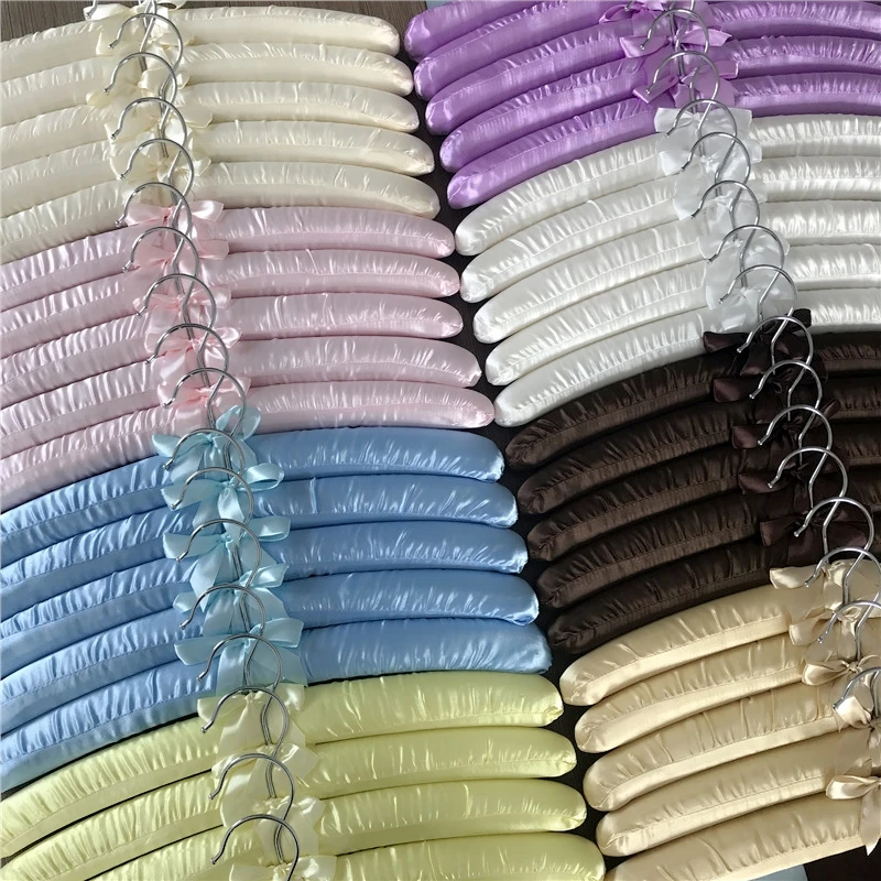 

Hot 5pcs/set retro High-quality Cloth Clothes Hangers organizer Silk satin fabric Hooks Fabric Coated Hanger 5 colors Percha