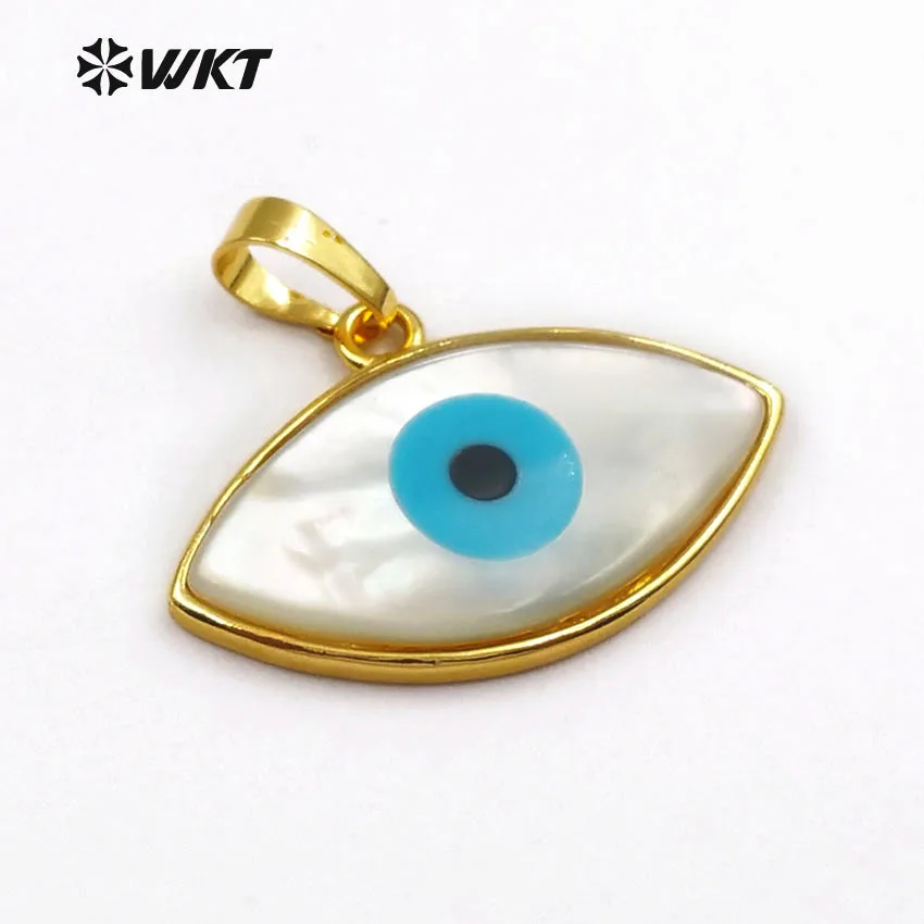 

WT-P720 Tiny Leaf Shape Natural Sea Shell Pendant, Evil Eye Charm Pendant, 24k Gold Trim Pendant, Women Fashion Jewelry