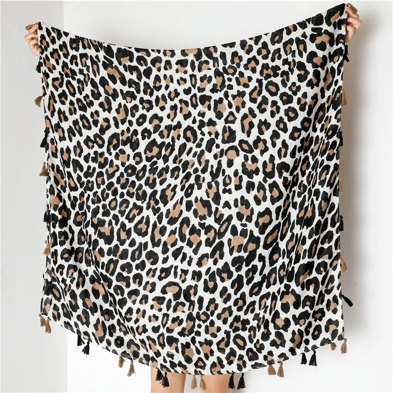 2023 Women Beige Leopard Dot Tassel Viscose Scarf Shawl Autumn Winter Luxury Brand Wrap Neck Snood Bandana Pashmina Muslim Hijab