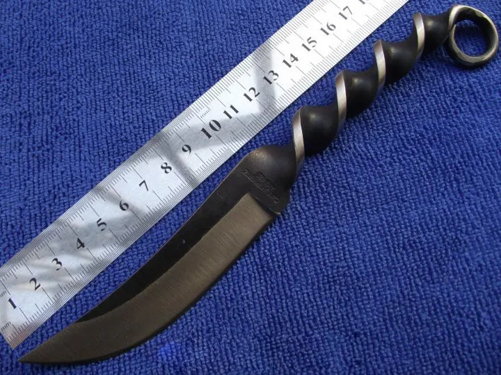 HTB1JZkiKpXXXXa0XpXXq6xXFXXXY