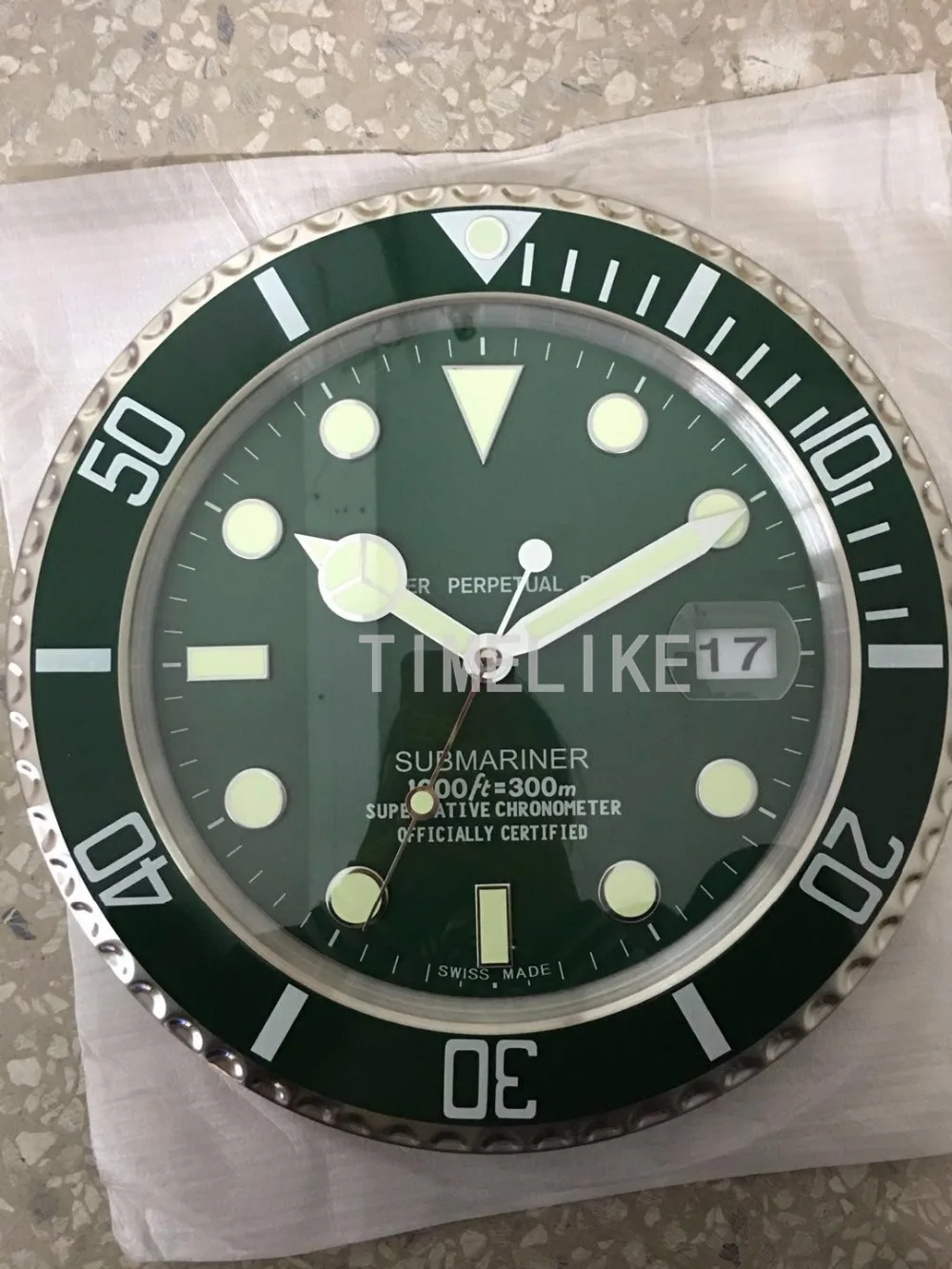 watch clock with amplifier chip.1 with logo