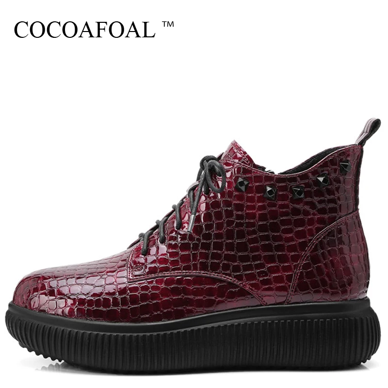 

COCOAFOAL Women's Platform Shoes Sheepskin Flats Casual Flat Platform Woman Plus Size Winter Autumn Genuine Leather Flats 2018