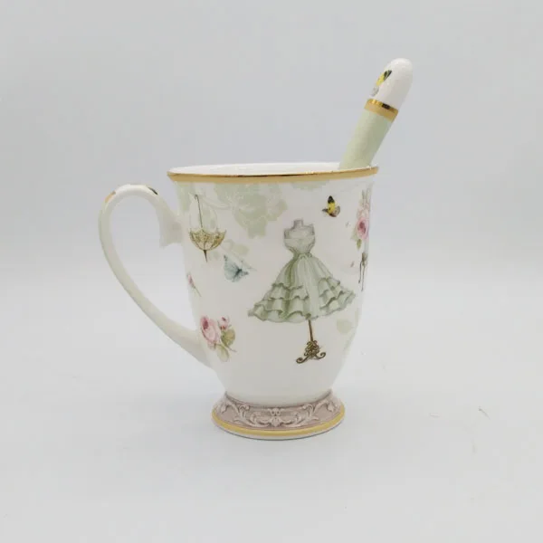 cheap Ceramic cup Fashion Elegant Pattern Design Coffee cup Milk Breakfast Cup For Girls Cute Gift Porcelain Tea Cups With Spoon