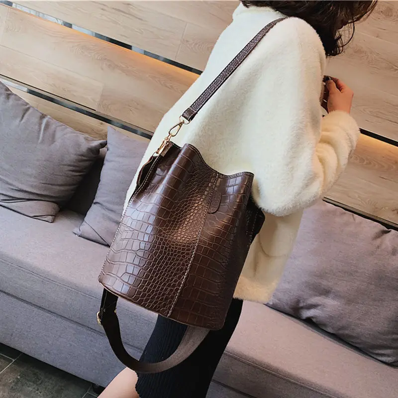 

Free Shipping Alligator Handbags Women Pu Leather Messenger Shoulder Bags Women Bucket Casual Solid Crocodile Woman Handbag