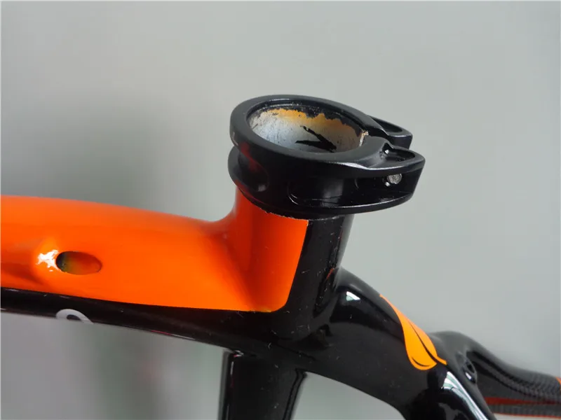 Flash Deal Full Carbon Frame 700C Road Racing Bike Frame and Fork Internal Cable Bicycle Frame Road bicicleta,telaio bici da corsa carbonio 2 Flash Deal Full Carbon Frame 700C Road Racing Bike Frame and Fork Internal Cable Bicycle Frame Road bicicleta,telaio bici da corsa carbonio 2