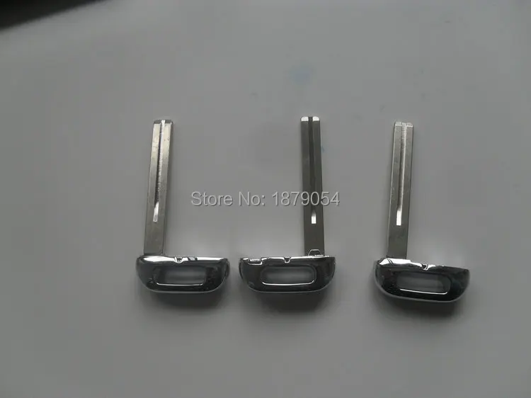 KIA  Kezun small smart key blade shell Kia Cadenza smart emergency key  (2).JPG