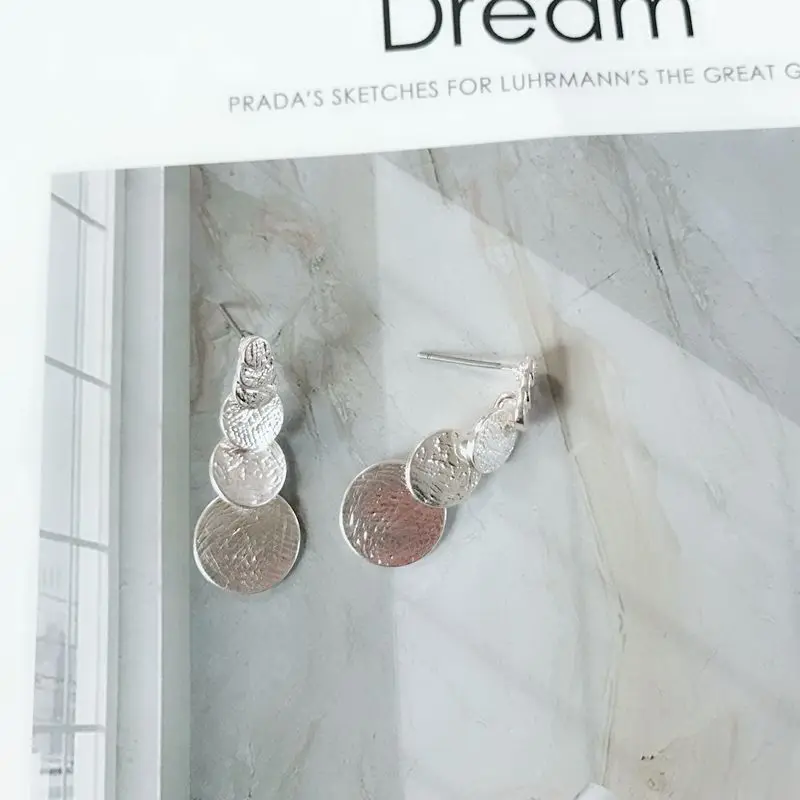 

Free Shipping New Simple Silver Earring