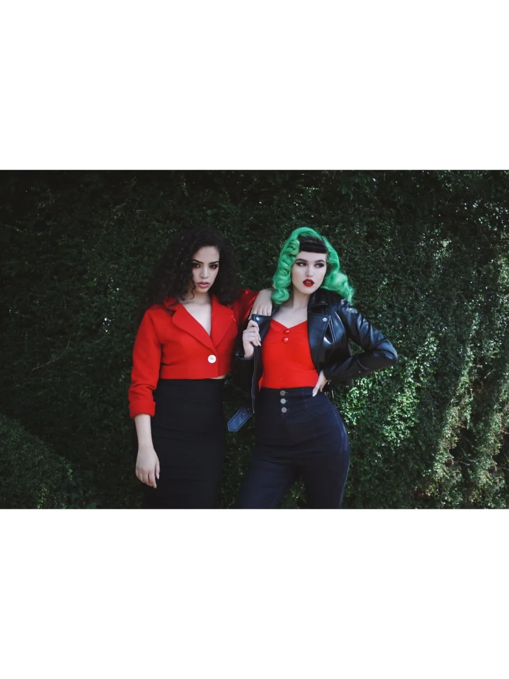 red (2)