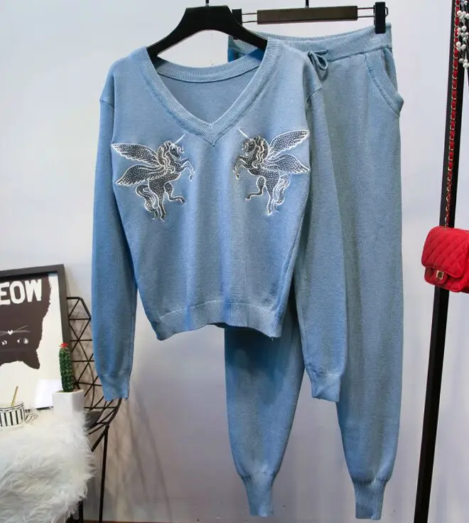 Amolapha Для женщин V образным вырезом Бисер вышивка с изображением вязальные Джемперы свитеры+ штаны, комплект из 2 предметов комплекты для девочек вязаное мягкие Пуловеры и брюки - Цвет: Синий