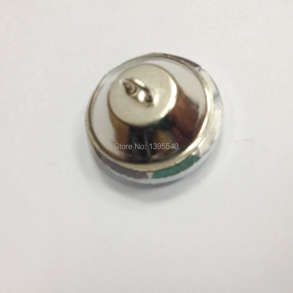sofa button 3 .jpg