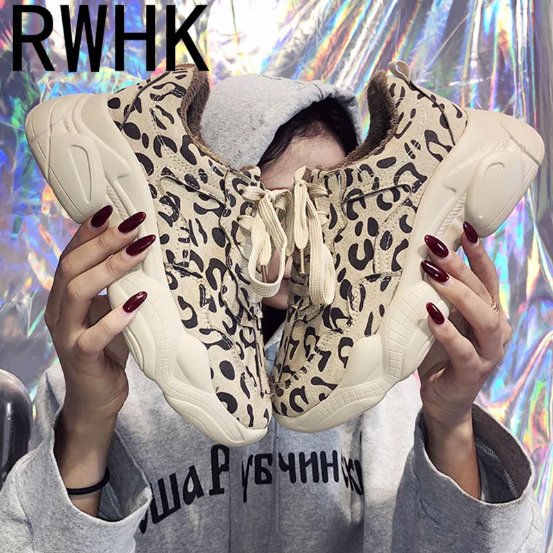 

RWHK 2019 New Korean version of the wild winter plus velvet platform sports shoes leopard lace single shoes women's shoes B218