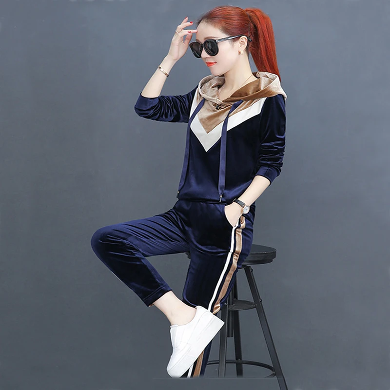 

Spring / Fall Women's Brand Velvet fabric Tracksuits Velour suit women Track suit Hoodies and Pants sapphire kyliejenn