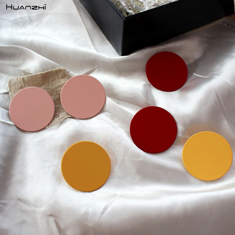 

HUANZHI 2019 New Korean Candy Colors Matte Geometric Wafer Colorful Big Metal Stud Earrings for Women Girls Party Jewelry