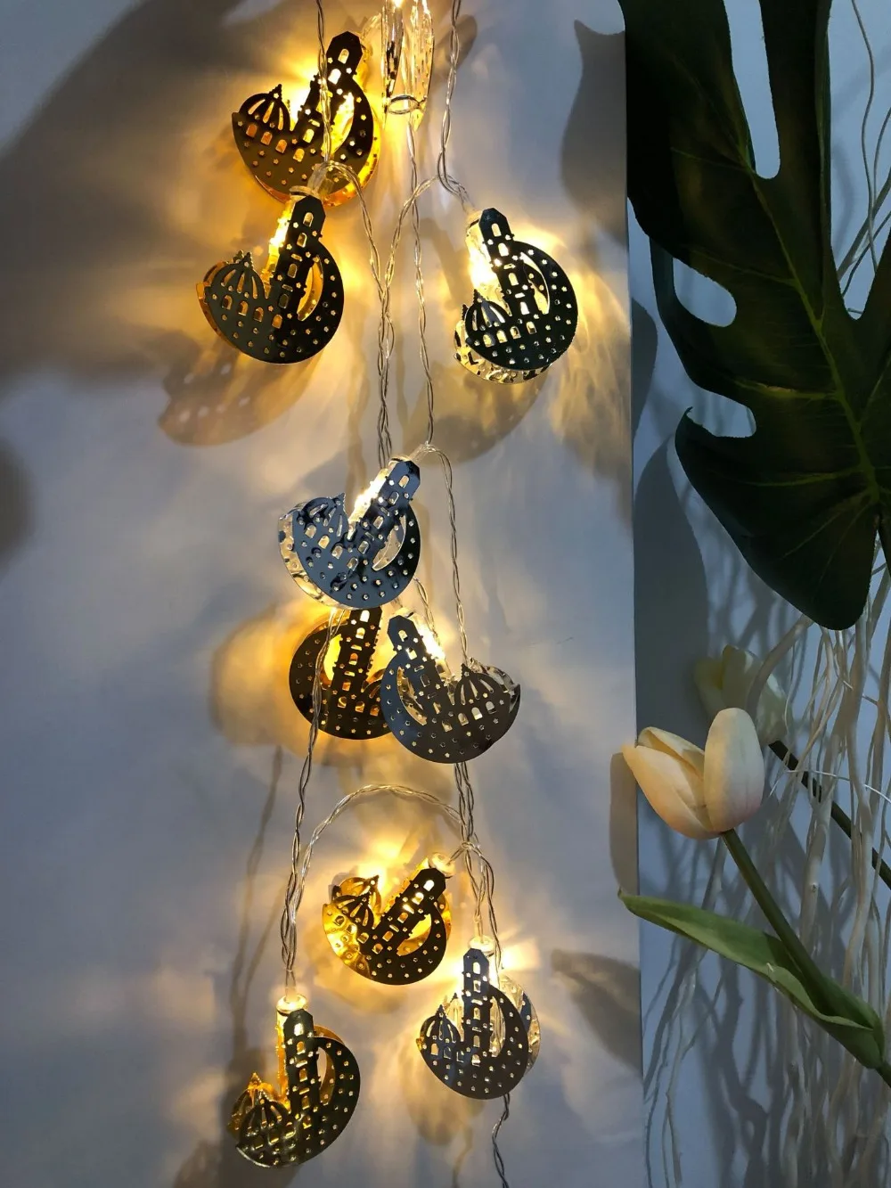 

LED wrought iron moon castle light string courtyard room home party decoration holiday lighting