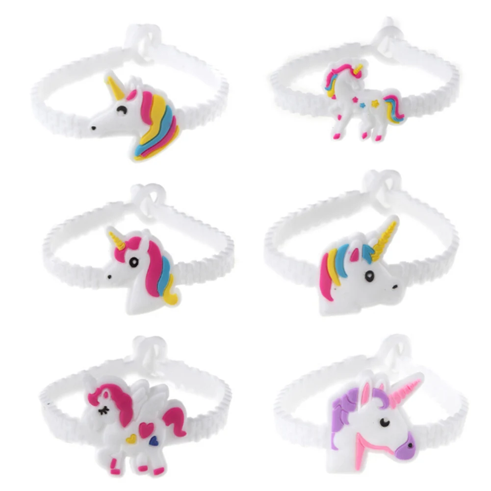 

1Pc Cute Horse Animal Head Soft PVC Bracelet Lovely Animal Bangle White Color Causal Bracelet For Women randomly Free Shipping