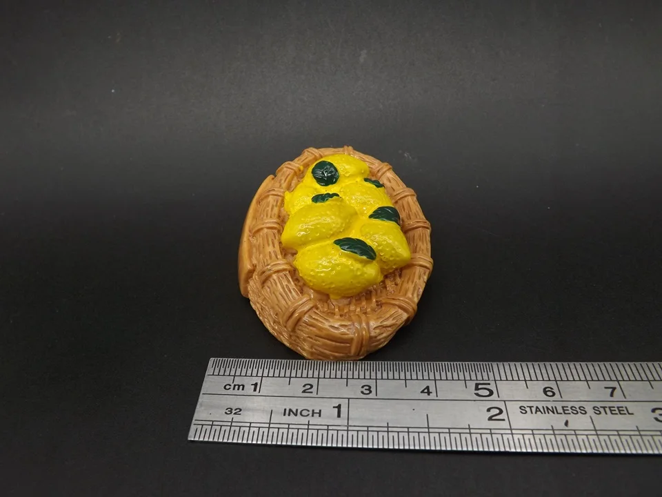 Tiny-Food019-Lemon (10)