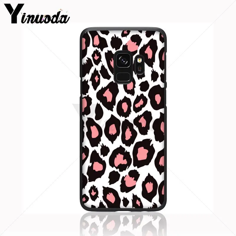 giraffe leopard tiger zebra Wild Print