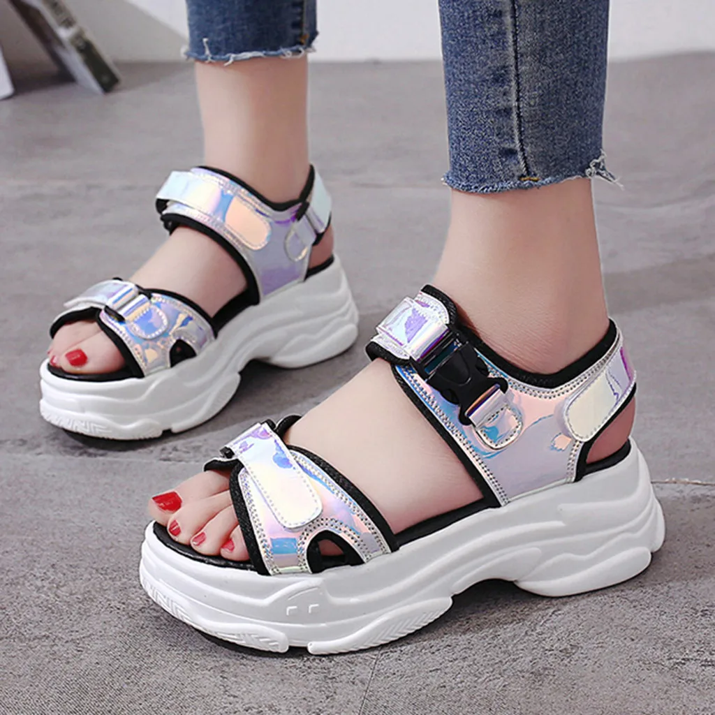 

DouDouLu Sexy Open-toed Wedge Hollow Out Women Sandals Outdoor Cool Platform Shoes Women Beach Summer Shoes 2019 New Size 35-39
