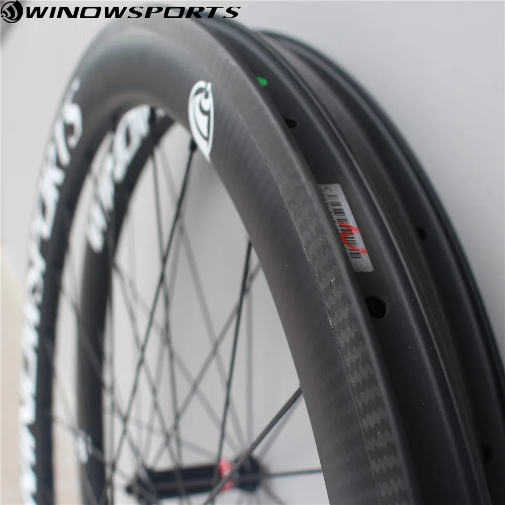 Discount 2018 Aero road bike winow brand 700C carbon Road Complete Bike 22 Speed 105 5800 Groupset Full Carbon Road Complete Bike 13 Discount 2018 Aero road bike winow brand 700C carbon Road Complete Bike 22 Speed 105 5800 Groupset Full Carbon Road Complete Bike 13