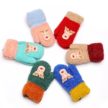 Модные детские перчатки с изображением оленя теплые зимние толстые бархатные перчатки для маленьких девочек и мальчиков толстые перчатки веселый рождественский подарок Прямая