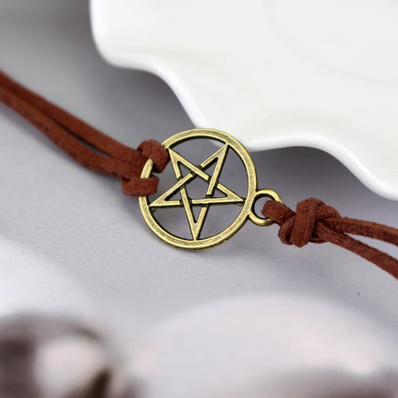 Supernatural Pentagram Star Charm регулируемые кожаные браслеты для мужчин и женщин в стиле панк