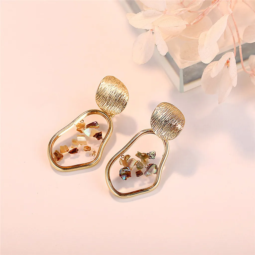 

Creative New Retro Transparent Shell Irregular Earrings Ladies Jewelry Gift