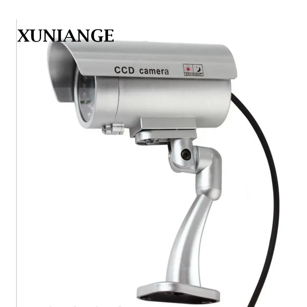 

XUNIANGE Solar Power Fake Camera Waterproof Simulation Camera Indoor Security CCTV Dummy Camera With LED Light Monitor