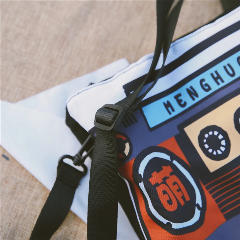 Menghuo 2018 Personality Retro 3D TV Tape Camera Radio Shape Women Handbag Ladies Shoulder Bag Messenger Bag Rock Cross-body Bag (42)