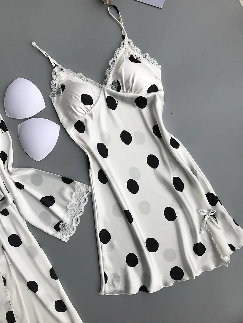 Сезон: весна–лето Для женщин Пижамный набор нижнего белья Femme пикантные 2 шт. ночная рубашка и ночной комплект шелк пижама ночная рубашка