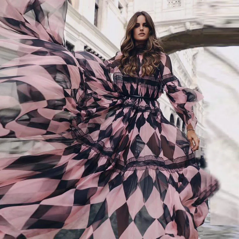 

Summer Runway Designer Dress 2019 Women Vacation Bohemian Short Sleeve Pink Plaid Pleated Chiffon Maxi Dress Vestidos