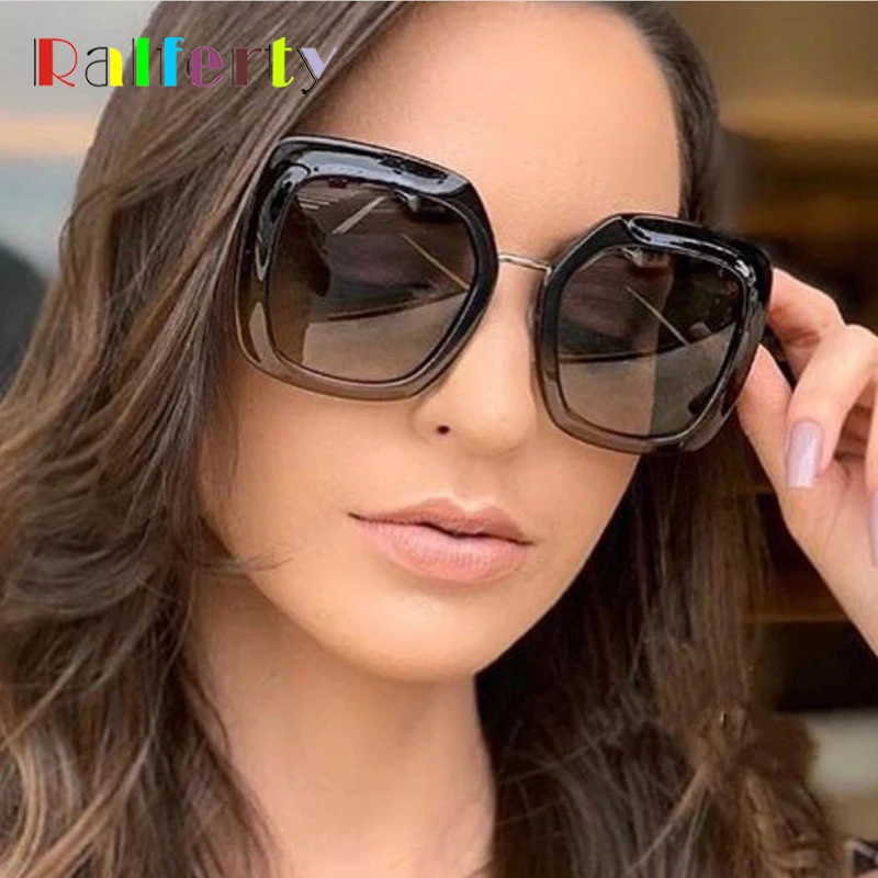 

Ralferty Trendy Sunglasses Women Vintage Square Frame Sun Glasses UV400 Brown Gradient Shades Plastic Sunglass Female F92186