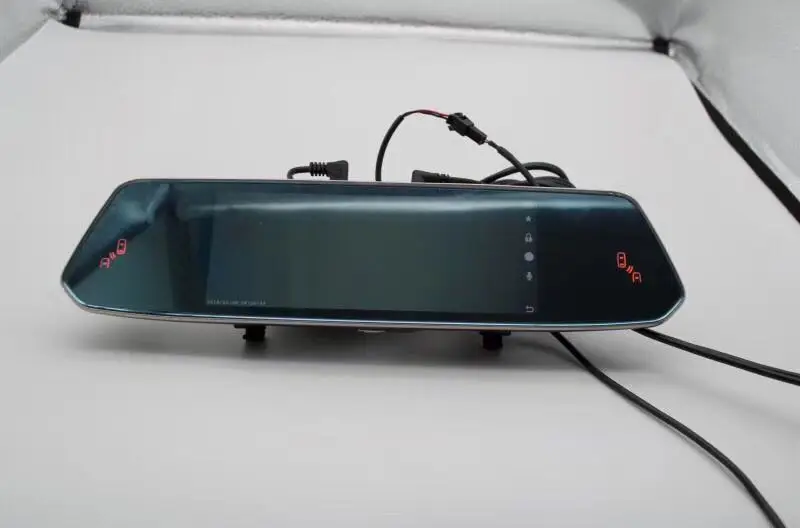MIRROR BLIND SPOT DETECTION WITH DVR  (2)