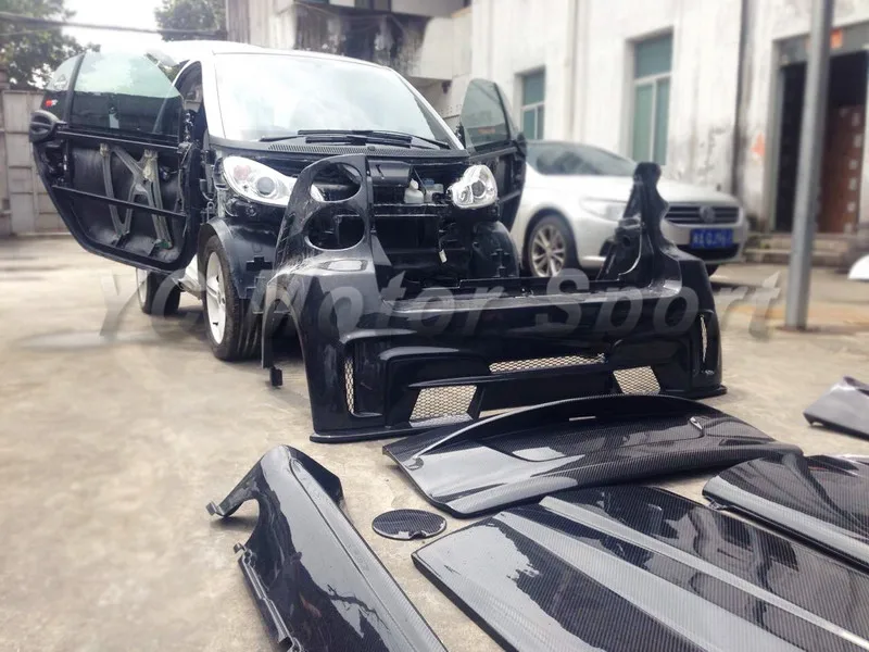 2008-2014 SMART YC Style Bodykit CF (1)