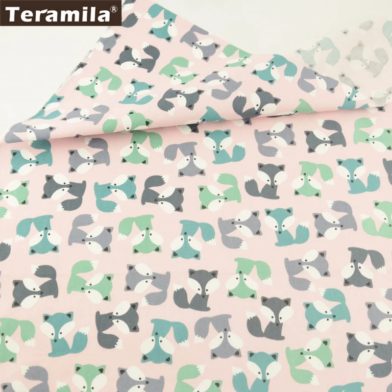 

Teramila Fabrics 100% Cotton Tissue Light Grey and Green Cartoon Foxes Patterns Bedding Sewing Textile Clothing Decoration CM