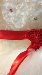 Низкая цена 2 015 невеста Royal Princess свадебное платье короткое поезд формально качества платье венчания конструкция подростках новое прибытие - Цвет: Red belt