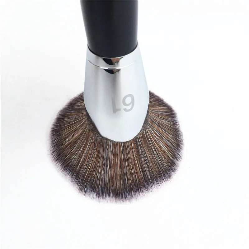 Sephora Pro Allover Powder Brush #61 _ 5