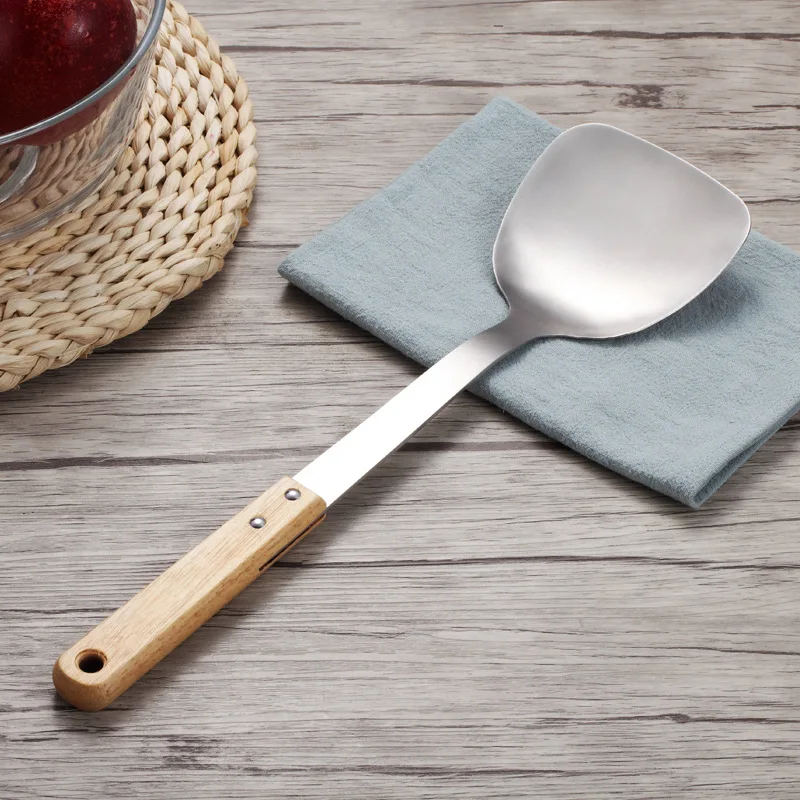 YINUO Kitchen Wooden Handle Stainless Steel Hand Fried Vegetables Soup Spatula Spoonful Kitchen Utensils Cooking Tool Sets