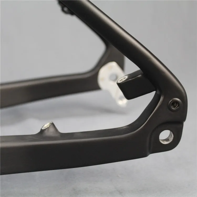 Best free shipping Full carbon frame FATbike fat liver snow frame carbon fiber material T800 BSA Five-Tyrant bike 2 Best free shipping Full carbon frame FATbike fat liver snow frame carbon fiber material T800 BSA Five-Tyrant bike 2