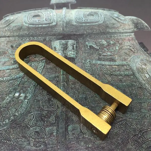 EDC portable gadgets creativekey collector brass Keychain simple copper